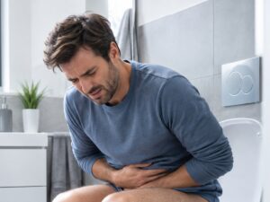Sangue dopo l’evacuazione emorroidi o ragade anale